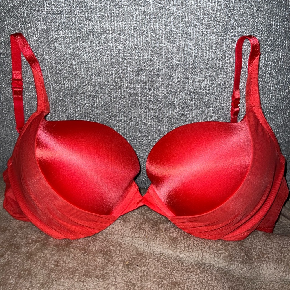 Victoria’ Secret Padded Demi 38D